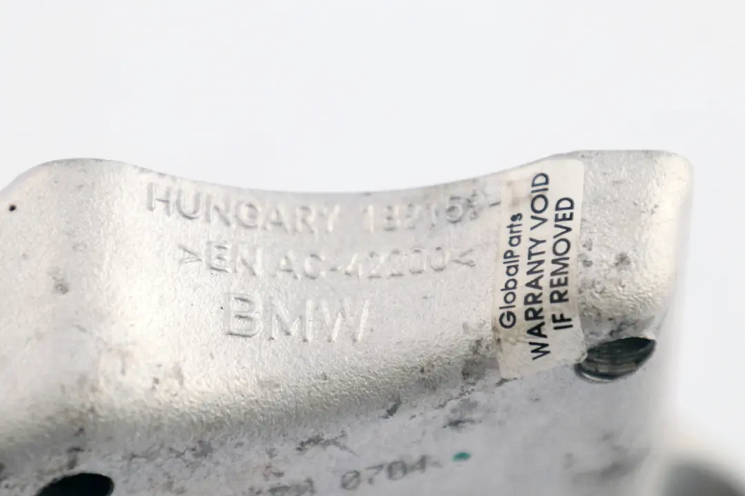 Wspornik łapa silnika prawa do MINI F55 F56 F57 F60 o numerze 8511299 MINI F55 F56 F57 F60 Wspornik łapa silnika prawa - SKU 8511299 - Numer Części 8511299