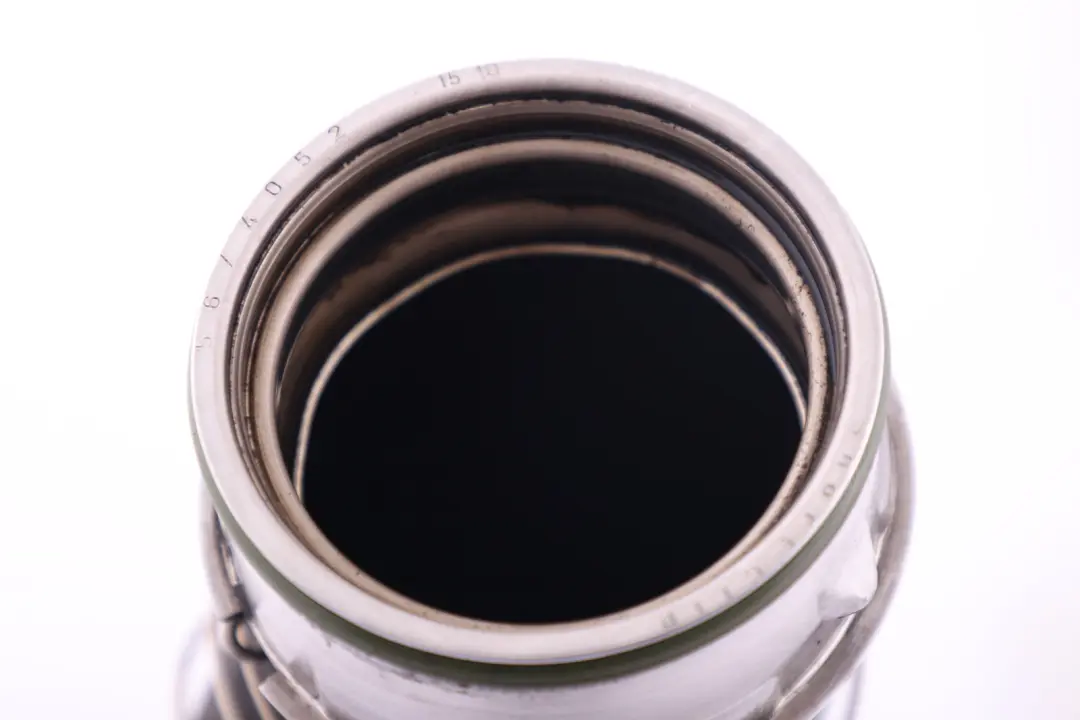 N47N Przewód Rura Wąż Intercoolera do BMW E90 E91 E92 E93 LCI 320d o numerze 8513288 BMW E90 E91 E92 E93 LCI 320d N47N Przewód Rura Wąż Intercoolera - SKU 8513288 - Numer Części 8513288