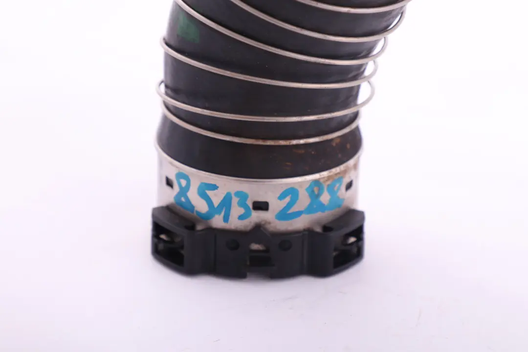 N47N Przewód Rura Wąż Intercoolera do BMW E90 E91 E92 E93 LCI 320d o numerze 8513288 BMW E90 E91 E92 E93 LCI 320d N47N Przewód Rura Wąż Intercoolera - SKU 8513288 - Numer Części 8513288