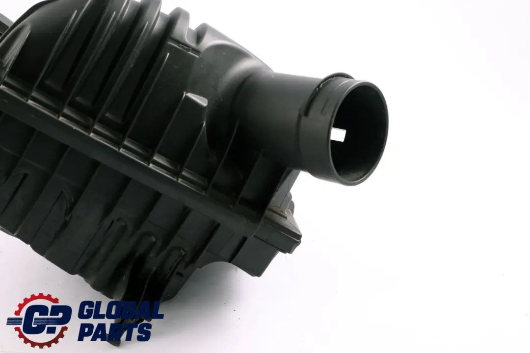 Boîte De Filtre À Air Silencieux pour BMW F40 Mini Cooper F55 F56 à propos du numéro de pièce 8513916 BMW F40 Mini Cooper F55 F56 Boîte De Filtre À Air Silencieux - SKU 8513916 - Numéro de pièce 8513916