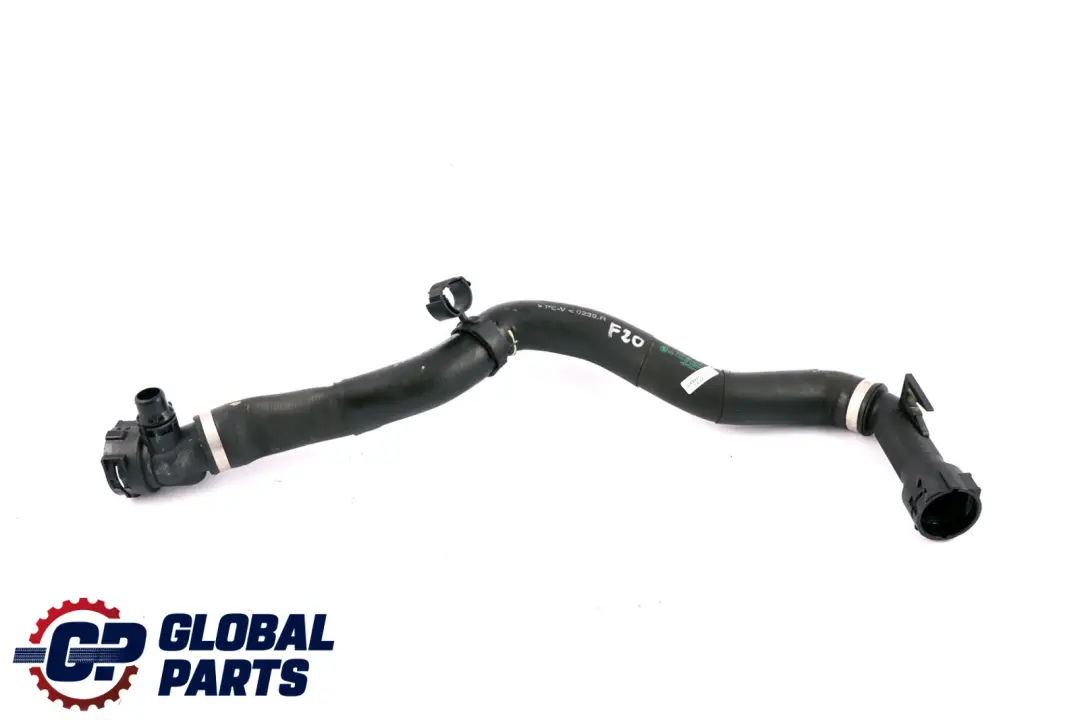 Manguera Culata Radiador Superior para BMW F20 F21 LCI con número de pieza 8514077 BMW F20 F21 LCI Manguera Culata Radiador Superior - SKU 8514077 - Número de pieza 8514077