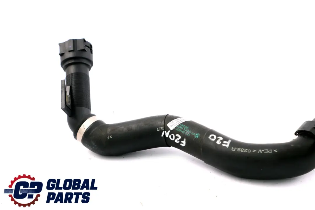 Manguera Culata Radiador Superior para BMW F20 F21 LCI con número de pieza 8514077 BMW F20 F21 LCI Manguera Culata Radiador Superior - SKU 8514077 - Número de pieza 8514077