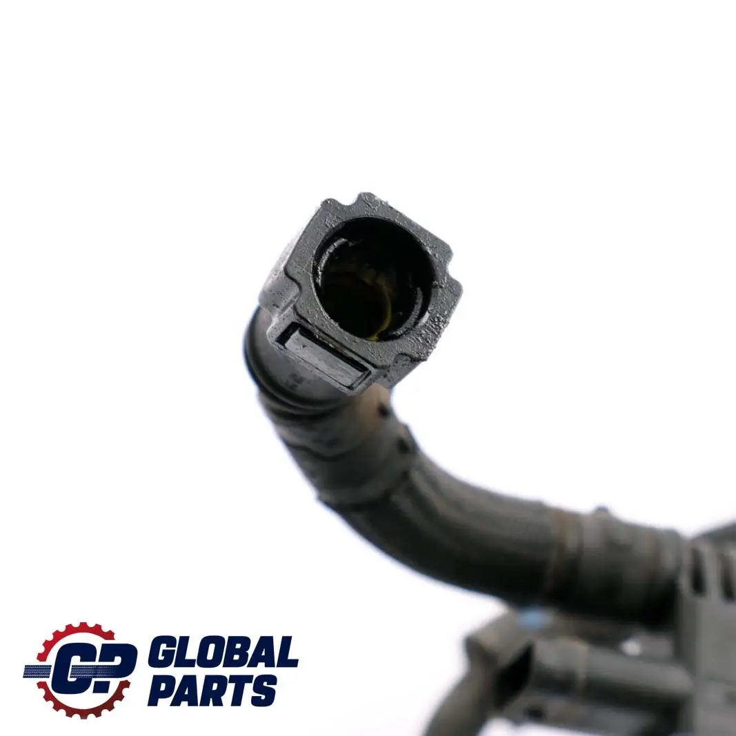 Feed Line Return Pipe to BMW 1 3 Series F20 F21 F30 F31 LCI Diesel Fuel with Part number 8514092 BMW 1 3 Series F20 F21 F30 F31 LCI Diesel Fuel Feed Line Return Pipe - SKU 8514092 - Part number 8514092