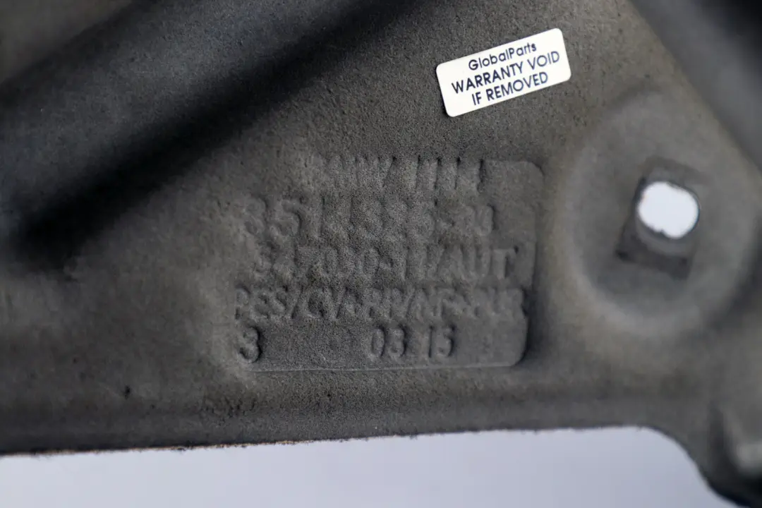 Osłona Wygłuszenie Silnika do Mini F56 F60 o numerze 8514325 Mini F56 F60 Osłona Wygłuszenie Silnika - SKU 8514325 - Numer Części 8514325