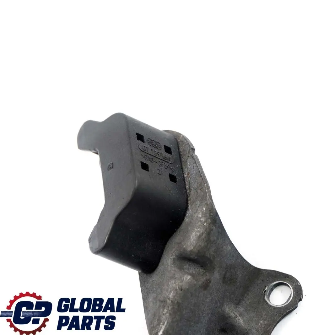 B47 Soporte Silenciador De Admision Derecho para BMW F10 F11 LCI con número de pieza 8519130 BMW F10 F11 LCI B47 Soporte Silenciador De Admision Derecho - SKU 8519130 - Número de pieza 8519130