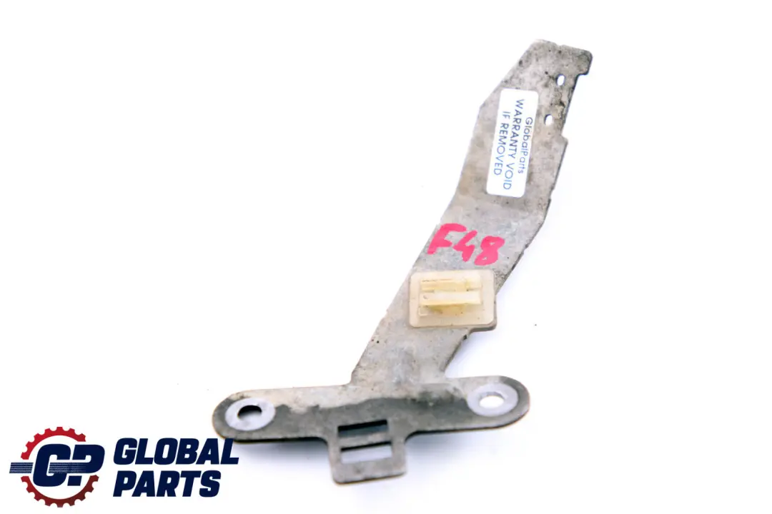 Holder Bracket Lambda Probe to BMW 1 X1 Series F20 F21 LCI F48 with Part number 8570589 BMW 1 X1 Series F20 F21 LCI F48 Holder Bracket Lambda Probe - SKU 8570589 - Part number 8570589