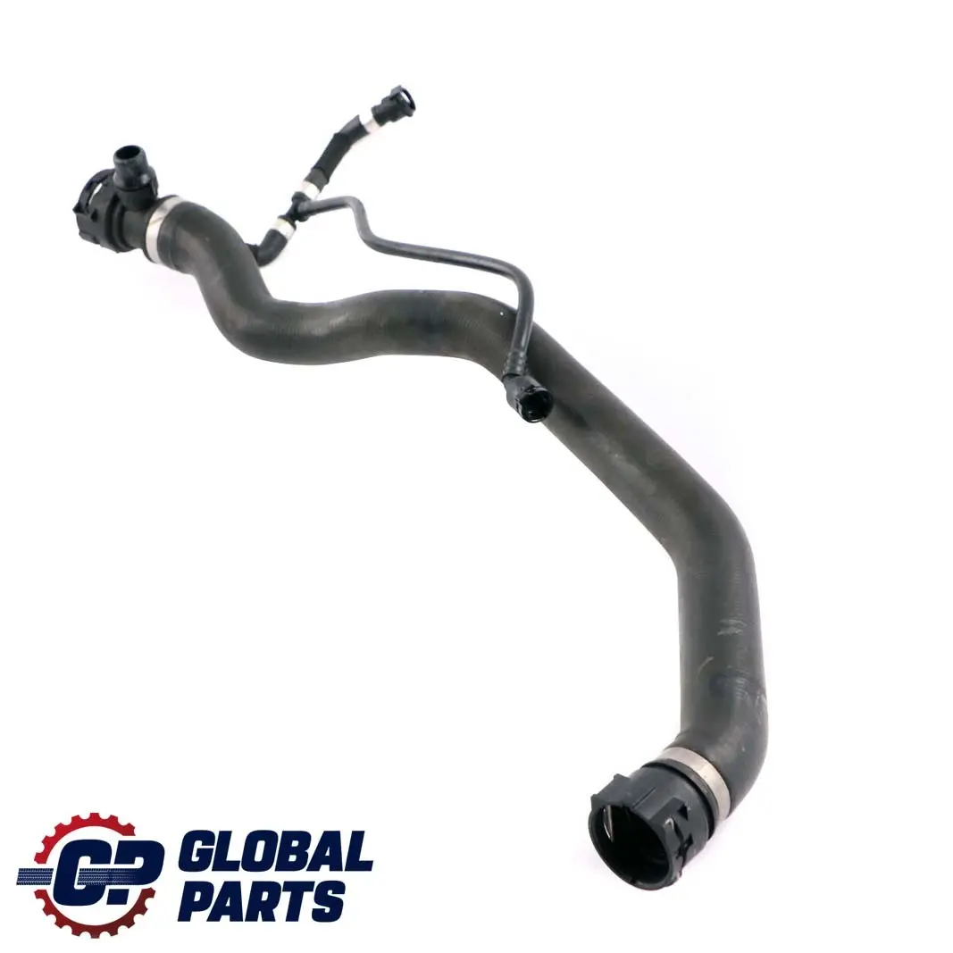 B47 Manguera Culata Radiador para BMW F10 F11 LCI con número de pieza 8571801 BMW F10 F11 LCI B47 Manguera Culata Radiador - SKU 8571801 - Número de pieza 8571801