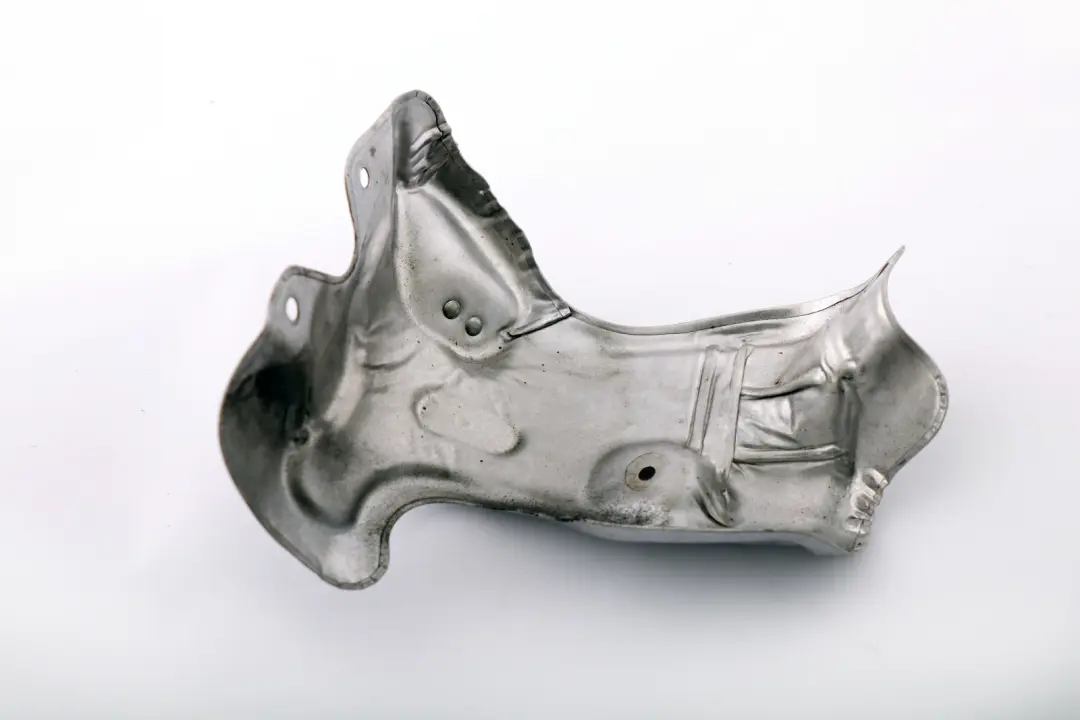 t?rmico del turbocompresor para Mini F55 F56 F57 F60 Escudo con número de pieza 8571893 Mini F55 F56 F57 F60 Escudo t?rmico del turbocompresor - SKU 8571893 - Número de pieza 8571893