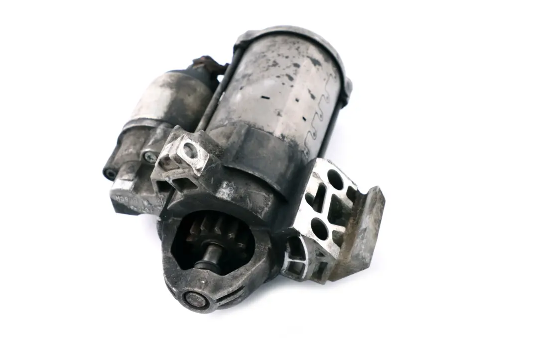 N47N Motor Diesel Motor De arranque para BMW F20 F21 F22 F30 con número de pieza 8587708 BMW F20 F21 F22 F30 N47N Motor Diesel Motor De arranque - SKU 8571905 - Número de pieza 8587708