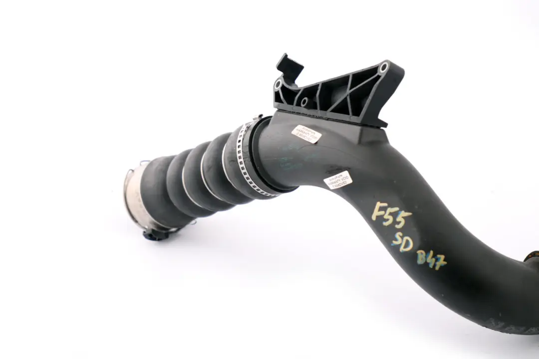 B47 Tuyau de refroidisseur intermédiaire de turbocompresseur pour Mini F55 F56 SD à propos du numéro de pièce 8577233 Mini F55 F56 SD B47 Tuyau de refroidisseur intermédiaire de turbocompresseur - SKU 8577233 - Numéro de pièce 8577233