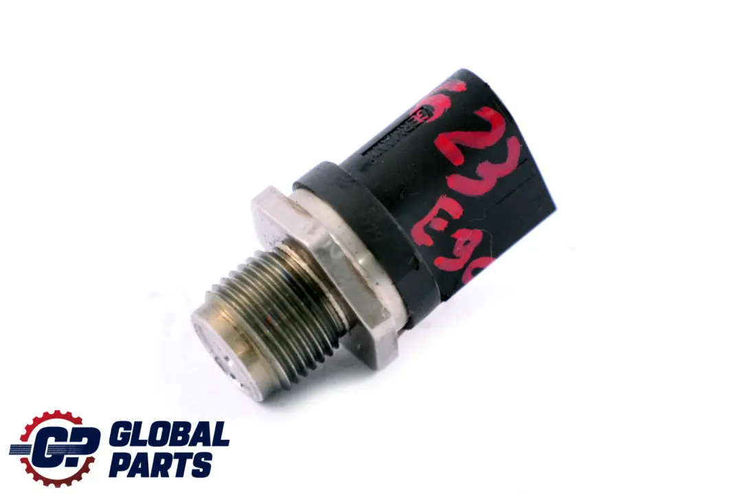 N47 Czujnik Ciśnienia Paliwa do BMW E90 F20 o numerze 8577623 BMW E90 F20 N47 Czujnik Ciśnienia Paliwa - SKU 8577623 - Numer Części 8577623
