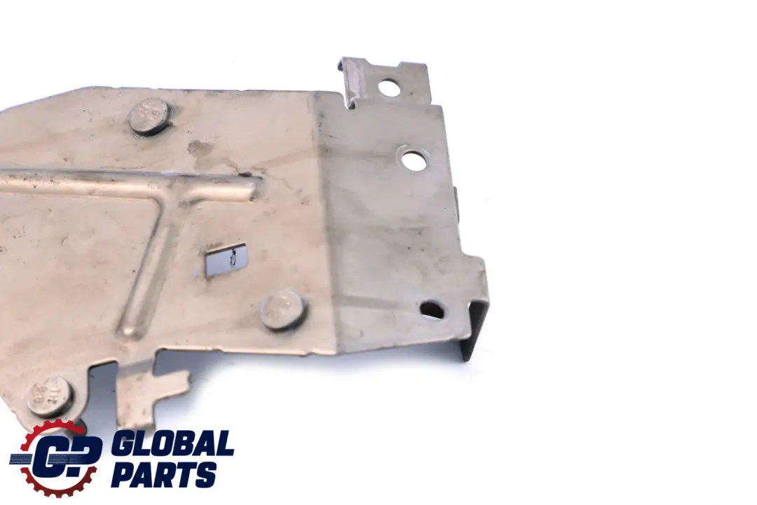 Uchwyt Mocowanie Przewodu NOX do BMW F20 F21 F30 F31 o numerze 8581361 BMW F20 F21 F30 F31 Uchwyt Mocowanie Przewodu NOX - SKU 8581361 - Numer Części 8581361