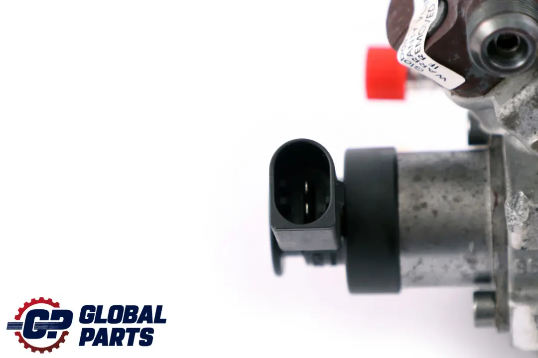 N47N Pompa Carburante Alta Pressione 7810696 per BMW F20 F21 F30 E90 E92 con numero di parte 8597819 BMW F20 F21 F30 E90 E92 N47N Pompa Carburante Alta Pressione 7810696 - SKU 8597819 - Numero di parte 8597819