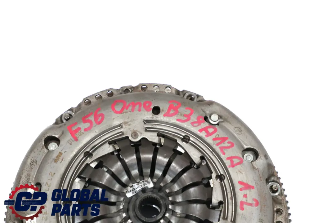 *BMW Mini One F55 F56 F57 Benzin B38 Zweimassenschwungrad Kupplungssatz für mit Teilenummer 8600207 *BMW Mini One F55 F56 F57 Benzin B38 Zweimassenschwungrad Kupplungssatz - SKU 8600207 - Teilenummer 8600207