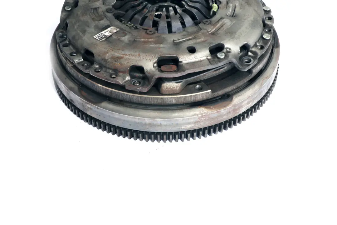 B47 Kit de embrague de doble volante bimasa para Mini Cooper SD F55 F56 F60 Diesel con número de pieza 8600217 Mini Cooper SD F55 F56 F60 Diesel B47 Kit de embrague de doble volante bimasa - SKU 8600217 - Número de pieza 8600217