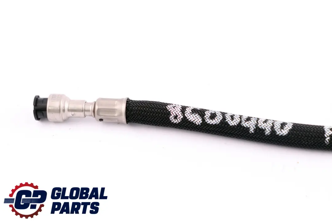 Tubo De combustible De alta presion para Mini Cooper One F54 F55 F56 con número de pieza 8600440 Mini Cooper One F54 F55 F56 Tubo De combustible De alta presion - SKU 8600440 - Número de pieza 8600440