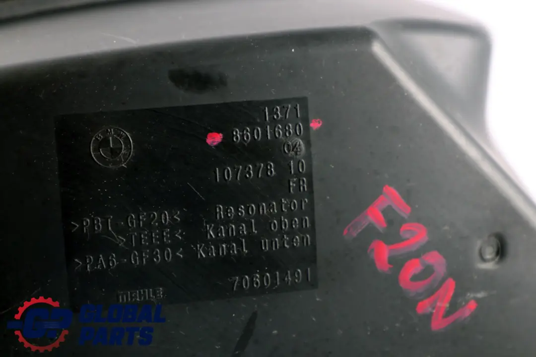 B38 Tube d'air filtré Boîte de résonateur pour BMW F20 F21 F30 F31 LCI à propos du numéro de pièce 8601680 BMW F20 F21 F30 F31 LCI B38 Tube d'air filtré Boîte de résonateur - SKU 8601680 - Numéro de pièce 8601680