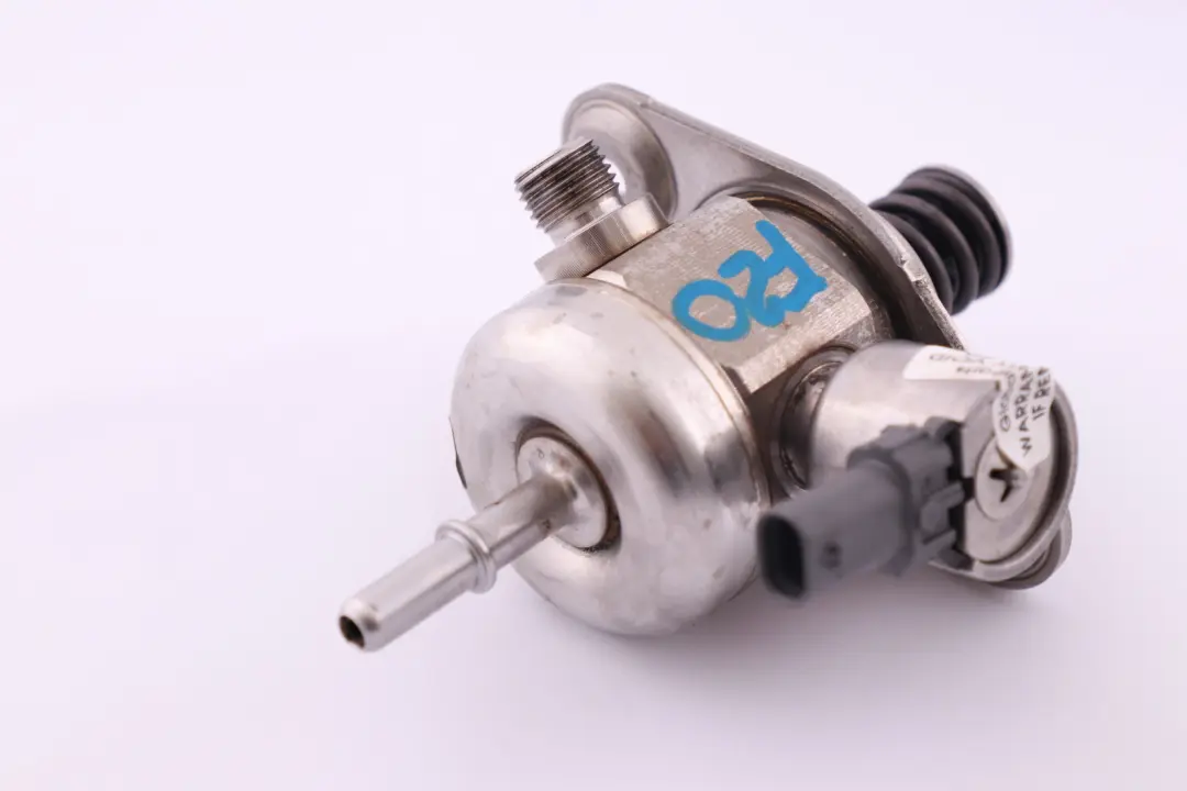 Bomba de combustible de alta presión Gasolina N13 para BMW F20 F21 F30 F31 con número de pieza 8605103 BMW F20 F21 F30 F31 Bomba de combustible de alta presión Gasolina N13 - SKU 8605103 - Número de pieza 8605103