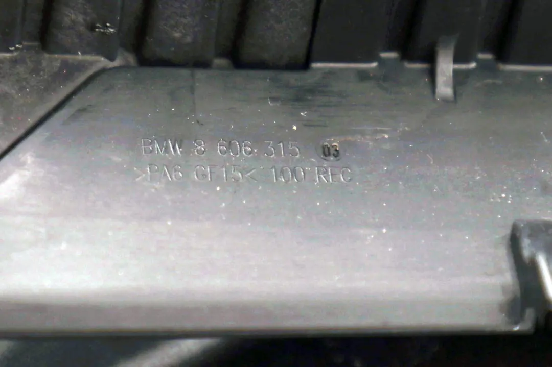 Mini Cooper F55 F56 F57 F60 Kabelkanal Unterteil - SKU 8606315 - Teilenummer 8606315