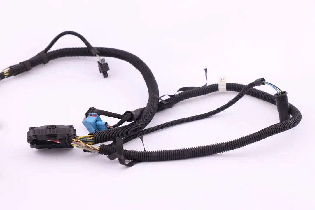 Wiring Harness BMW F20 F21 F30 LCI Motor Sensor System Module 1 to with Part number 8606445 Wiring Harness BMW F20 F21 F30 LCI Motor Sensor System Module 1 - SKU 8606445 - Part number 8606445