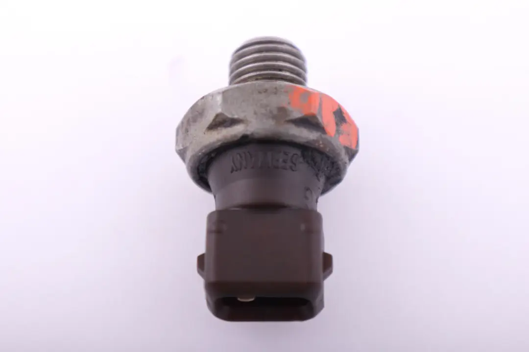 BMW X1 E84 X3 E83 X5 E53 E60 E61 E65 E81 E87 E90 E92 Öldruckschalter M12X1,5 - SKU 8611273 - Teilenummer 12618611273