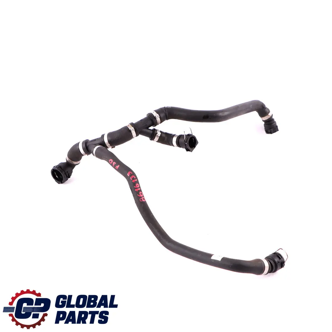 B48X Radiatore Vaso di espansione Tubo flessibile per BMW F30 LCI 330e con numero di parte 8616133 BMW F30 LCI 330e B48X Radiatore Vaso di espansione Tubo flessibile - SKU 8616133 - Numero di parte 8616133