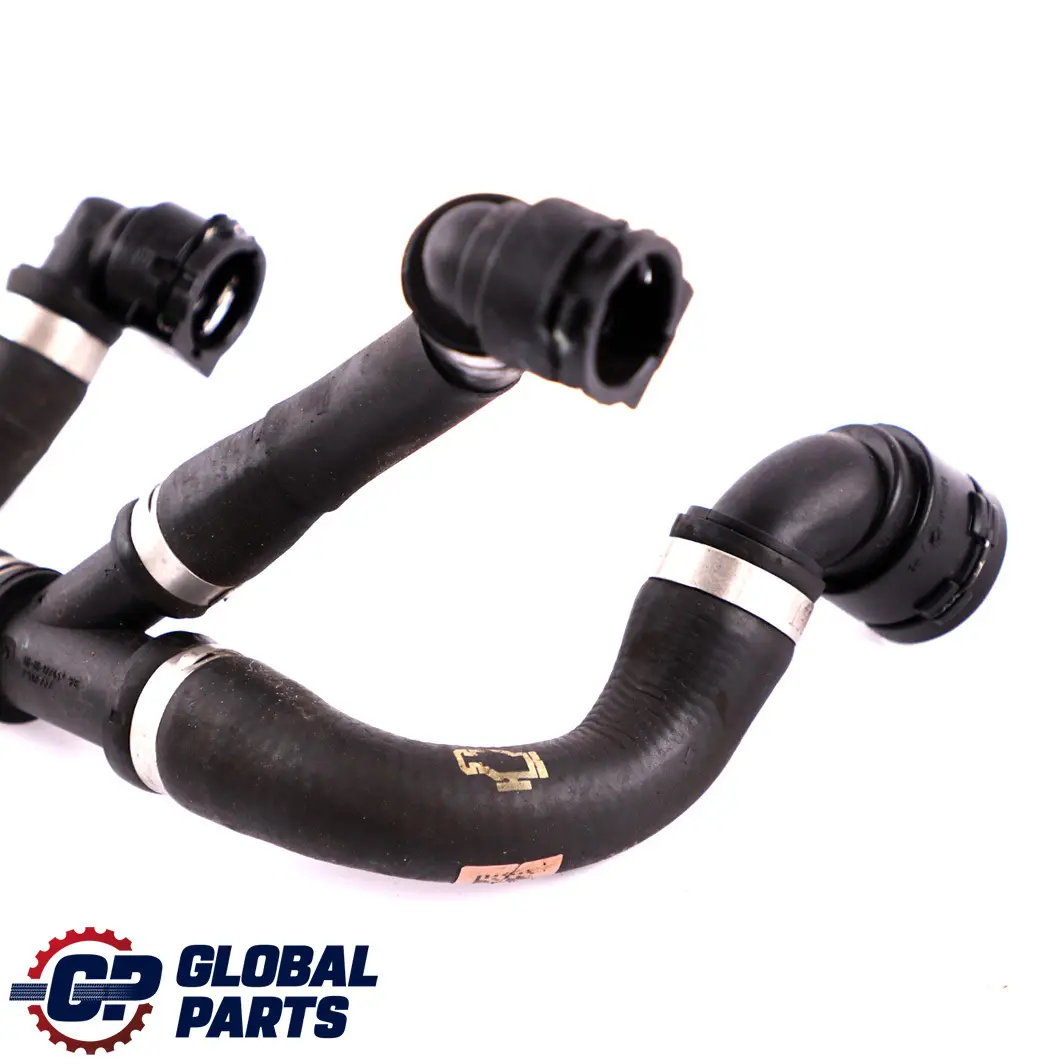 B48X Tubo flessibile vaso di espansione Linea per BMW F30 LCI 330e con numero di parte 8616148 BMW F30 LCI 330e B48X Tubo flessibile vaso di espansione Linea - SKU 8616148 - Numero di parte 8616148