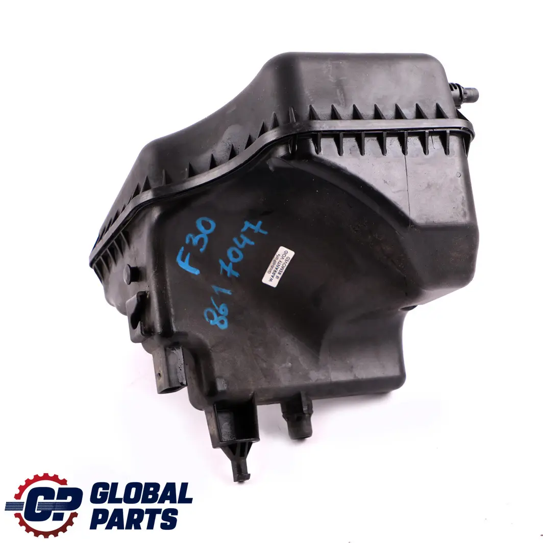 B48X Vase d'expansion du liquide de refroidissement pour BMW F30 LCI 330e à propos du numéro de pièce 8617047 BMW F30 LCI 330e B48X Vase d'expansion du liquide de refroidissement - SKU 8617047 - Numéro de pièce 8617047