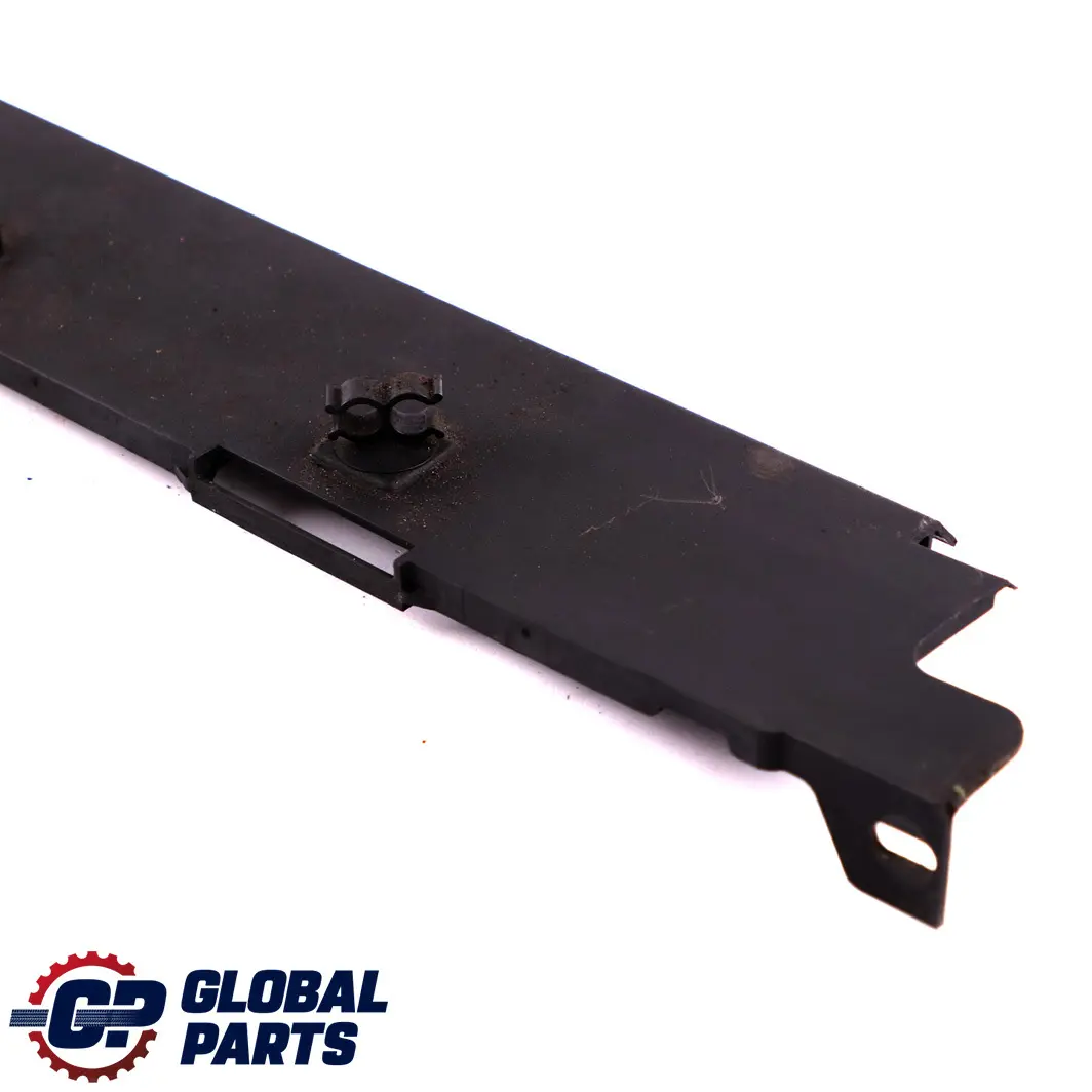 B58 Cubierta superior radiador refrigerador para BMW F20 F30 LCI F32 B48 con número de pieza 8625432 BMW F20 F30 LCI F32 B48 B58 Cubierta superior radiador refrigerador - SKU 8625432 - Número de pieza 8625432