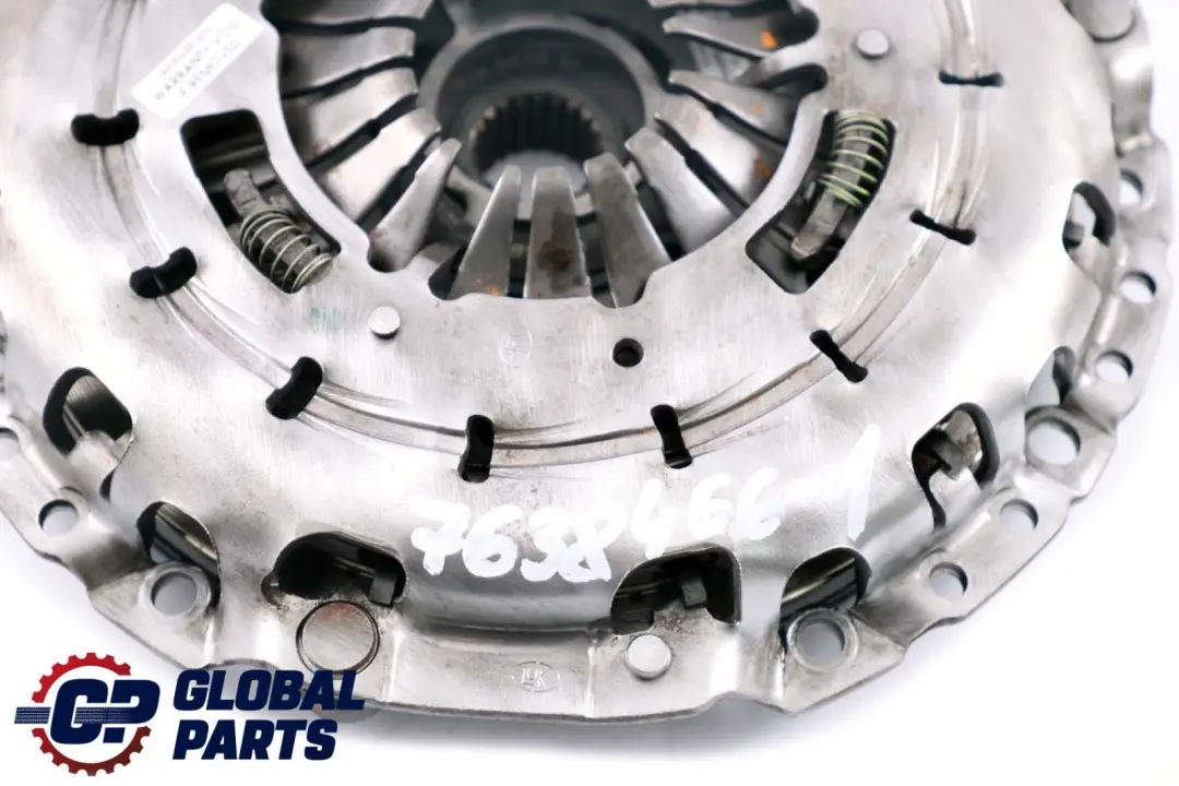 B47 N47N Zestaw Sprzęgła Tarcza do BMW E90 E92 LCI F20 F22 F30 F32 120d 320d o numerze 8631809 BMW E90 E92 LCI F20 F22 F30 F32 120d 320d B47 N47N Zestaw Sprzęgła Tarcza - SKU 8631809 - Numer Części 8631809