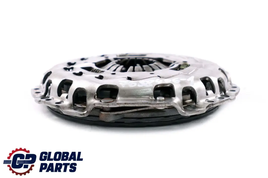 B47 N47N Clutch Plate Disc to BMW E90 E92 LCI F20 F22 F30 F32 120d 320d Diesel with Part number 8631809 BMW E90 E92 LCI F20 F22 F30 F32 120d 320d Diesel B47 N47N Clutch Plate Disc - SKU 8631809 - Part number 8631809
