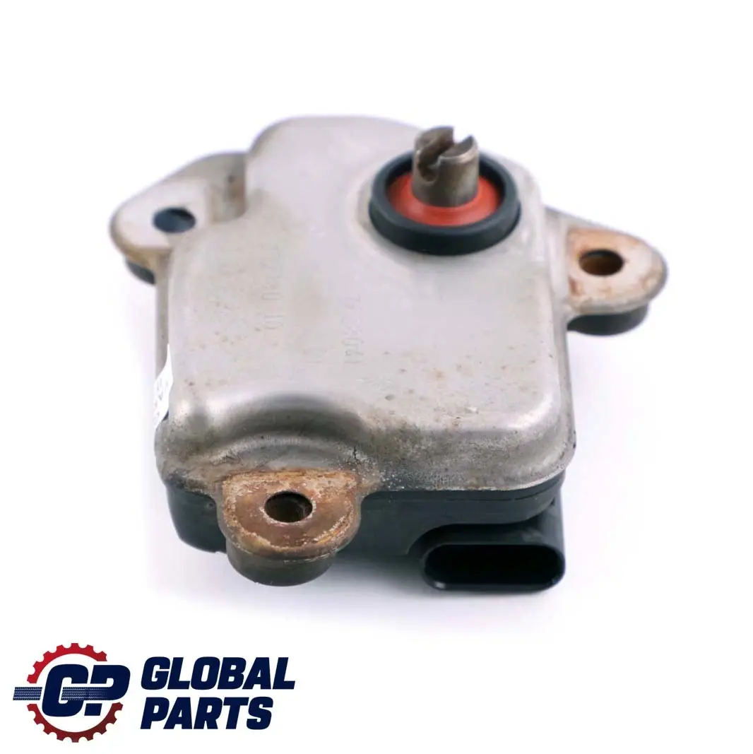 Exhaust Flap Actuator Petrol to BMW F20 F21 F30 F32 with Part number 8632154 BMW F20 F21 F30 F32 Exhaust Flap Actuator Petrol - SKU 8632154 - Part number 8632154