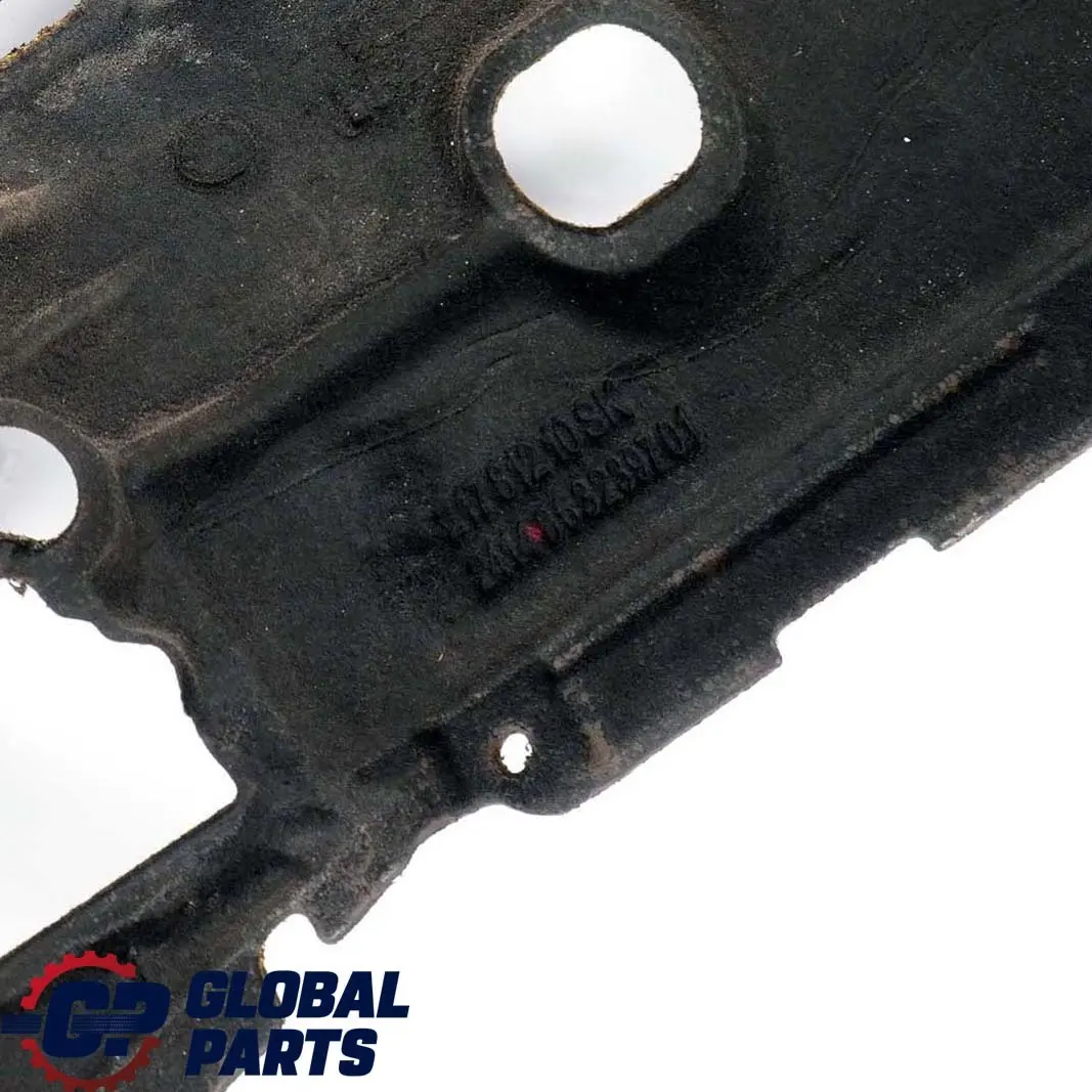 Cambio Sinistro Isolamento Acustico Copertura Acustica per BMW F30 LCI 330E Hybrid con numero di parte 8632397 BMW F30 LCI 330E Hybrid Cambio Sinistro Isolamento Acustico Copertura Acustica - SKU 8632397 - Numero di parte 8632397