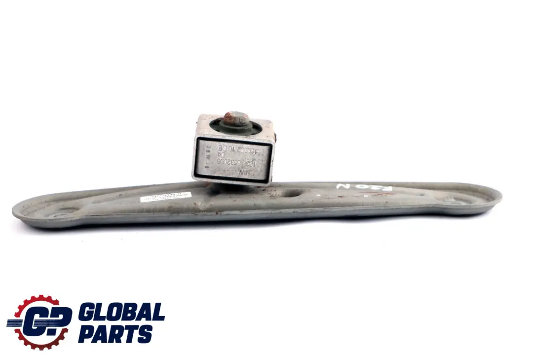 Soporte Catalizador Cerca Motor para BMW F20 F21 F30 F31 LCI con número de pieza 8632528 BMW F20 F21 F30 F31 LCI Soporte Catalizador Cerca Motor - SKU 8632528 - Número de pieza 8632528