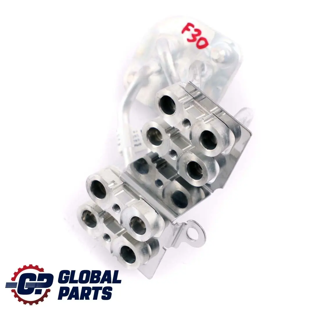 Radiator Connection Line High Voltage Battery to BMW F30 LCI 330e Hybrid with Part number 8632539 BMW F30 LCI 330e Hybrid Radiator Connection Line High Voltage Battery - SKU 8632539 - Part number 8632539