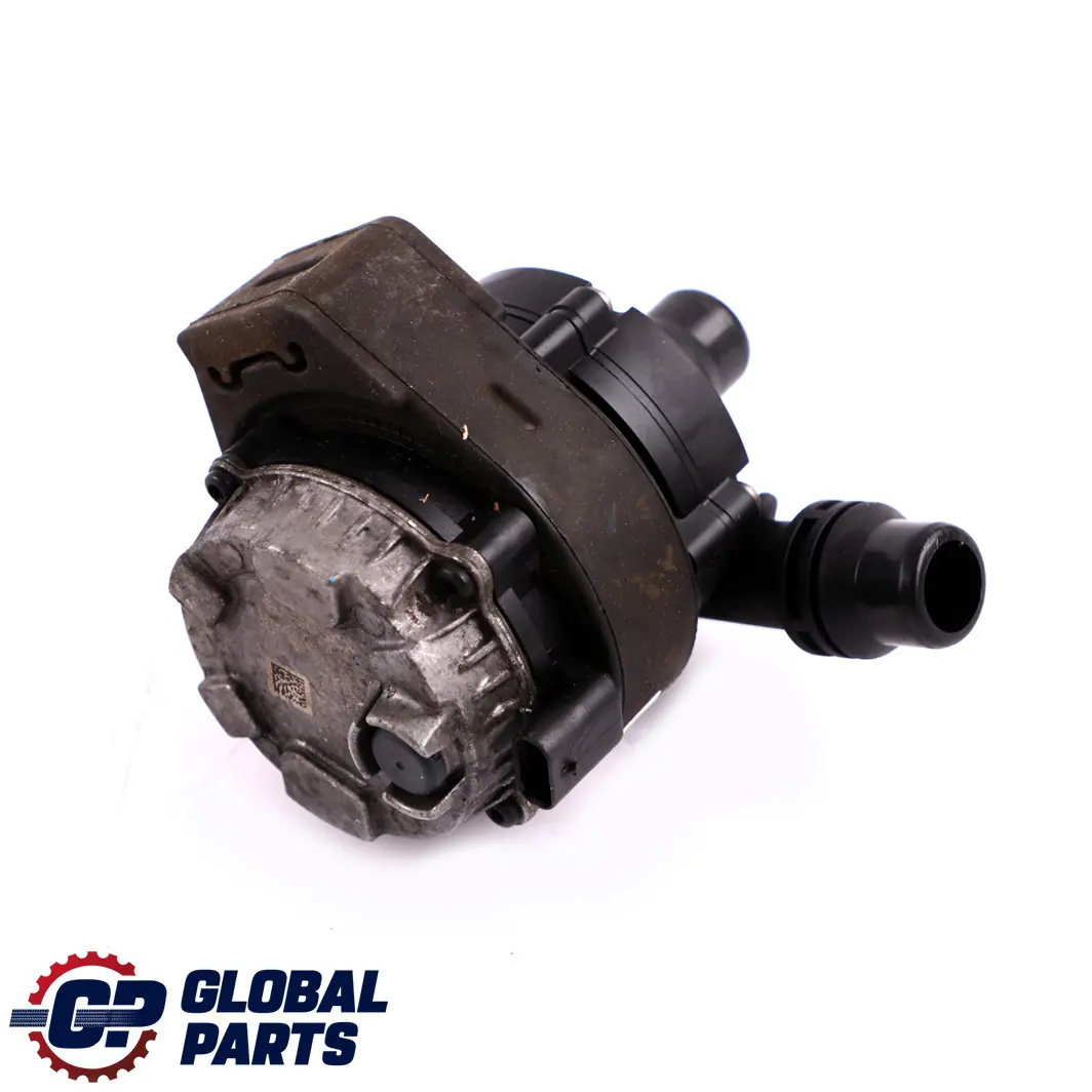 BMW F30 LCI 330e Hybrid Bomba Auxiliar Agua Refrigerante Motor - SKU 8638240 - Número de pieza 8638240