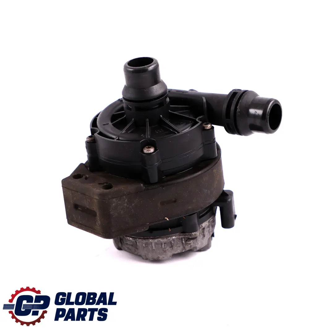 Bomba Auxiliar Agua Refrigerante Motor para BMW F30 LCI 330e Hybrid con número de pieza 8638240 BMW F30 LCI 330e Hybrid Bomba Auxiliar Agua Refrigerante Motor - SKU 8638240 - Número de pieza 8638240