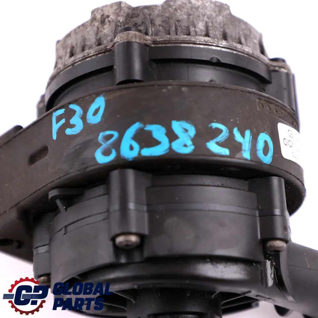 Bomba Auxiliar Agua Refrigerante Motor para BMW F30 LCI 330e Hybrid con número de pieza 8638240 BMW F30 LCI 330e Hybrid Bomba Auxiliar Agua Refrigerante Motor - SKU 8638240 - Número de pieza 8638240