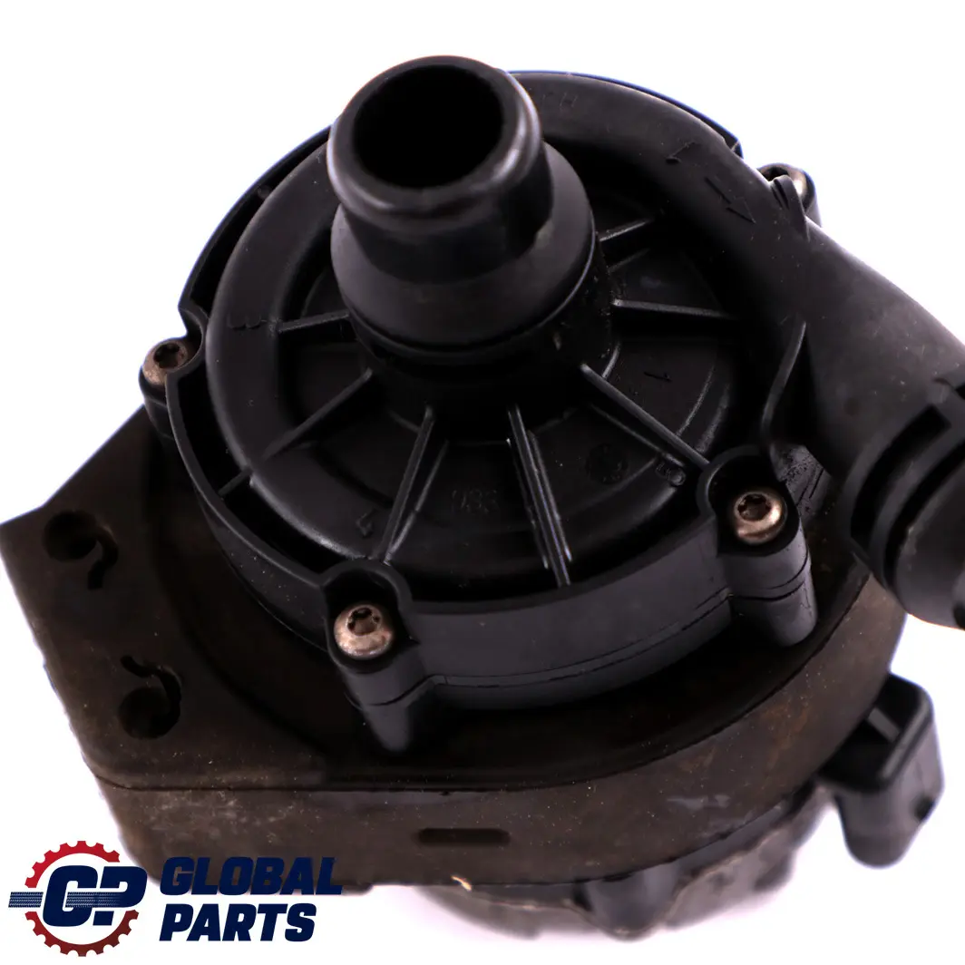BMW F30 LCI 330e Hybride Pompe eau refroidissement auxiliaire Moteur - SKU 8638240 - Numéro de pièce 8638240