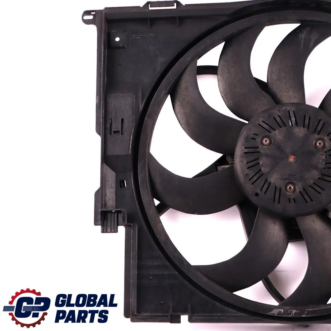 BMW F20 F21 F30 Motor Refrigeración Radiador Ventilador Carenado 400W - SKU 8641963 - Número de pieza 8641963