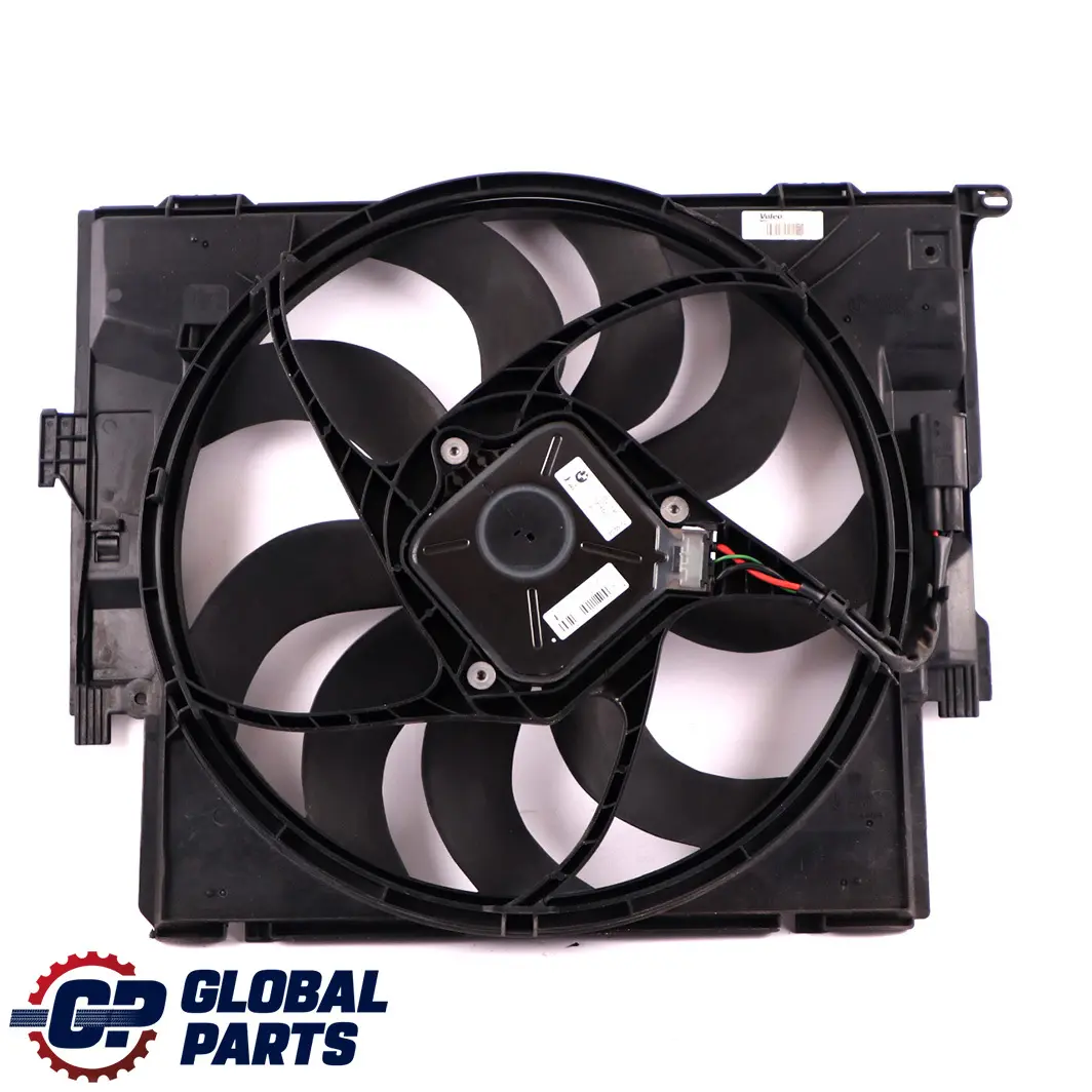 BMW F20 F21 F30 Motor Refrigeración Radiador Ventilador Carenado 400W - SKU 8641963 - Número de pieza 8641963