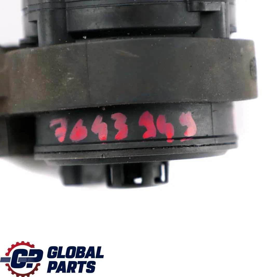 Bomba Auxiliar de Agua Refrigerante Motor 7643949 para BMW F30 LCI 330e Hybrid con número de pieza 8679885 BMW F30 LCI 330e Hybrid Bomba Auxiliar de Agua Refrigerante Motor 7643949 - SKU 8679885 - Número de pieza 8679885