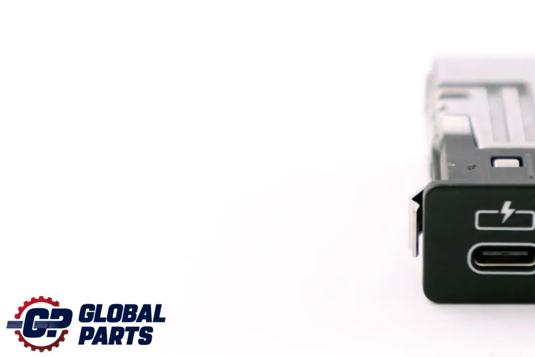 USB Bush Dual Double Socket Plug to BMW X1 F40 F48 Mini F54 F60 with Part number 8711938 BMW X1 F40 F48 Mini F54 F60 USB Bush Dual Double Socket Plug - SKU 8711938 - Part number 8711938