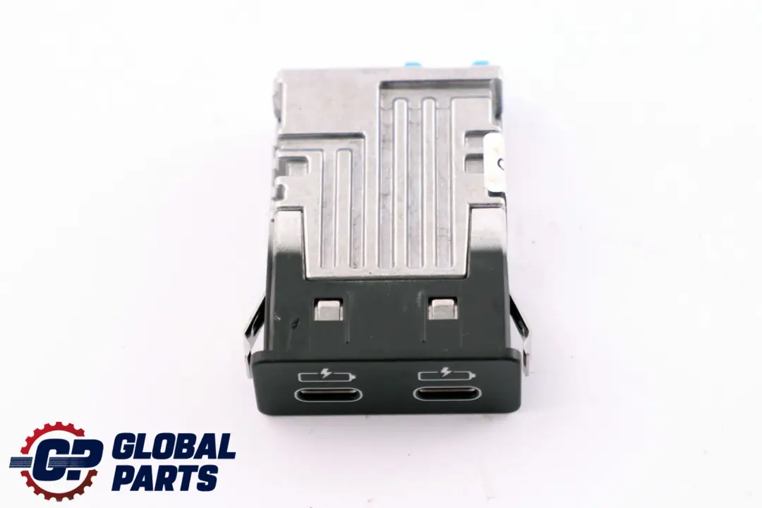 Presa USB Doppia per BMW X1 F40 F48 Mini F54 F60 con numero di parte 8711938 BMW X1 F40 F48 Mini F54 F60 Presa USB Doppia - SKU 8711938 - Numero di parte 8711938