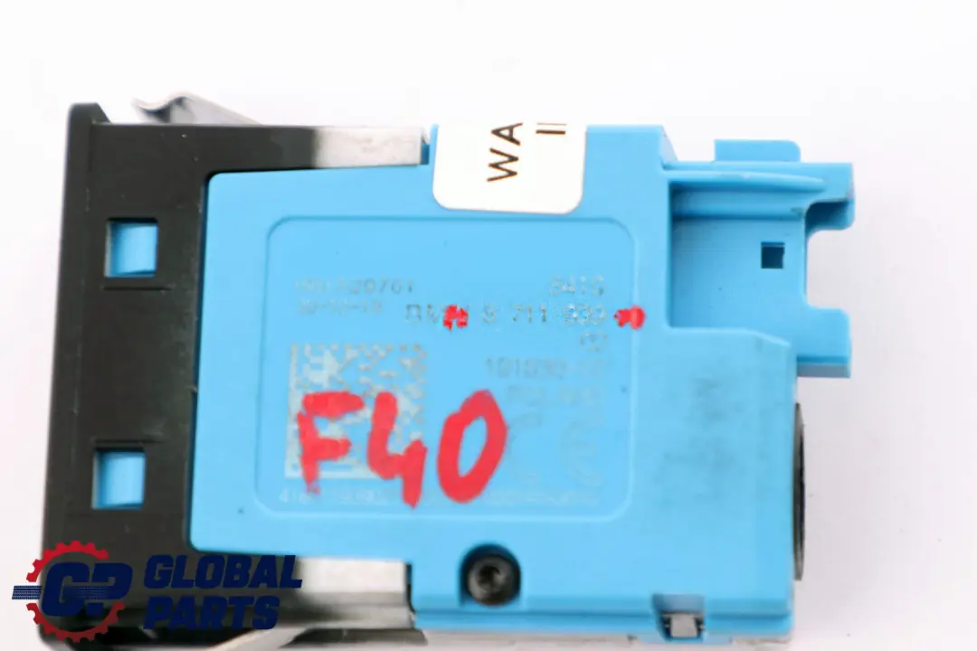 Adattatore Presa USB per BMW F40 F48 Mini F54 F60 con numero di parte 8711939 BMW F40 F48 Mini F54 F60 Adattatore Presa USB - SKU 8711939 - Numero di parte 8711939