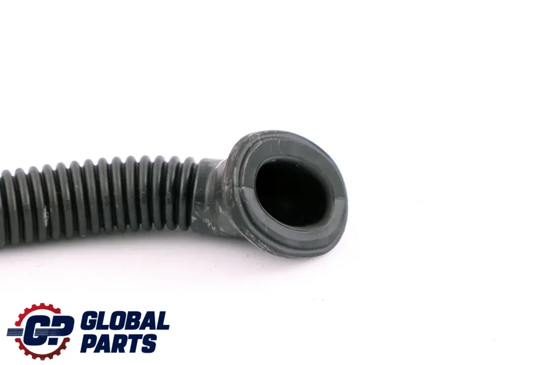 BMW 1 Series F40 Grommet Trunk Lid Left N/S - SKU 8782071 - Part number 8782071