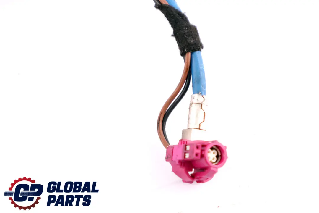 Connecteur De Câble D'Écran Pour Écran pour BMW F20 F21 F30 F31 à propos du numéro de pièce 8795212 BMW F20 F21 F30 F31 Connecteur De Câble D'Écran Pour Écran - SKU 8795213 - Numéro de pièce 8795212