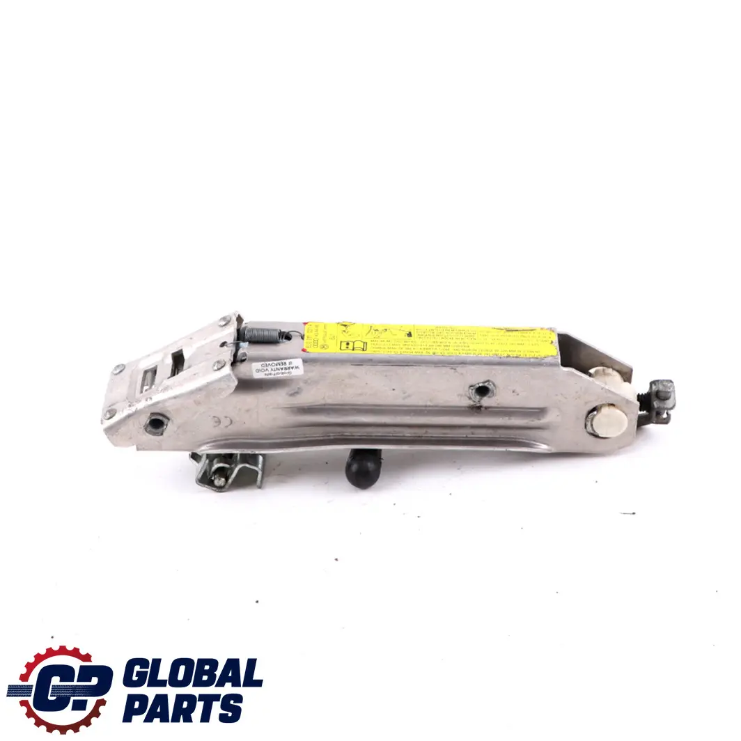 Strumento Emergenza Martinetto per VW Golf Passat Vento Audi A3 A4 A6 con numero di parte 8LO 011 031 A VW Golf Passat Vento Audi A3 A4 A6 Strumento Emergenza Martinetto - SKU 8LO 011 031 A - Numero di parte 8LO 011 031 A