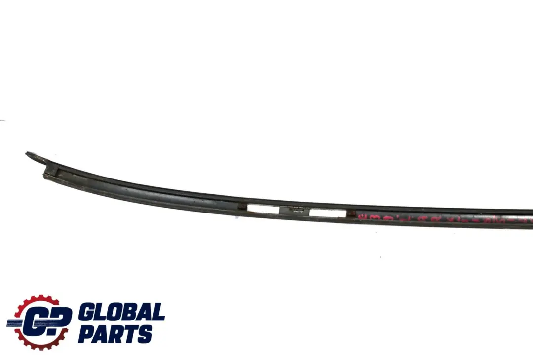 Left Roof Moulding Trim N/S Arktis Silver - 309 to BMW 5 Series E39 Saloon with Part number 9069298 BMW 5 Series E39 Saloon Left Roof Moulding Trim N/S Arktis Silver - 309 - SKU 9069298-AS - Part number 9069298