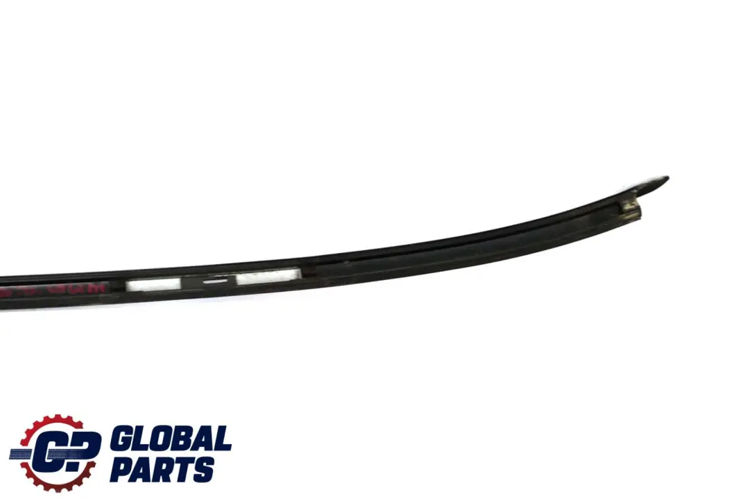 Right Roof Moulding Trim O/S Arktis Silver - 309 to BMW 5 Series E39 Saloon with Part number 9069300 BMW 5 Series E39 Saloon Right Roof Moulding Trim O/S Arktis Silver - 309 - SKU 9069300-AS - Part number 9069300
